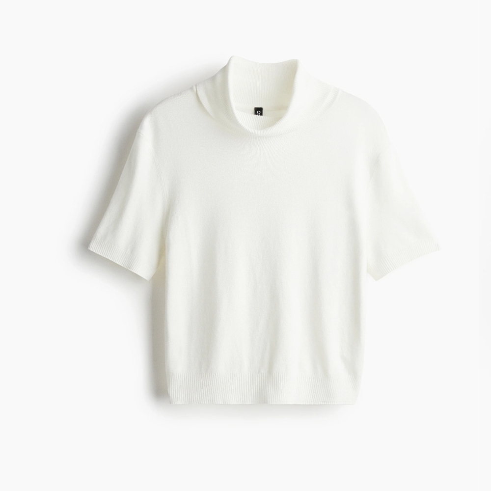 H&M White Turtleneck Top